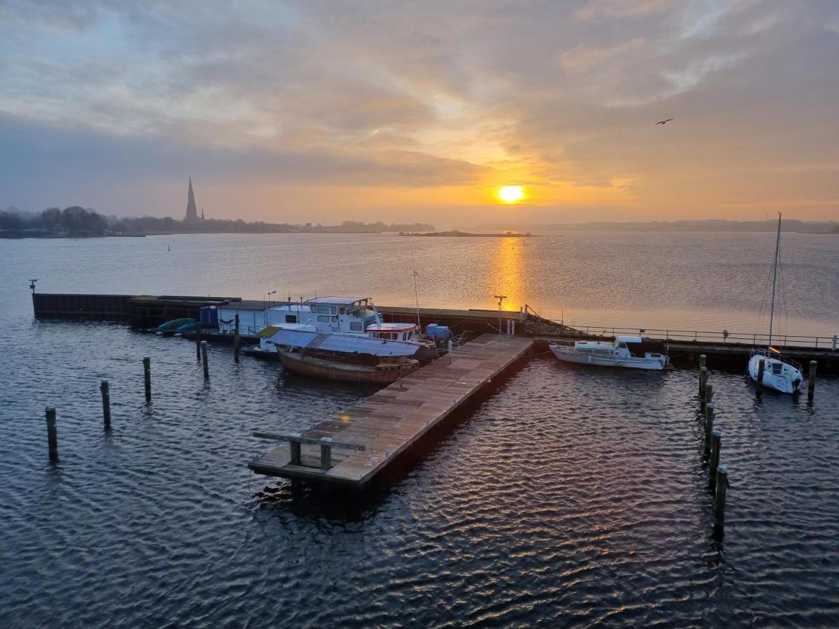 Ferienwohnung Schleiloge Mit Panoramablick Auf Die Schlei Шлезвиг Экстерьер фото
